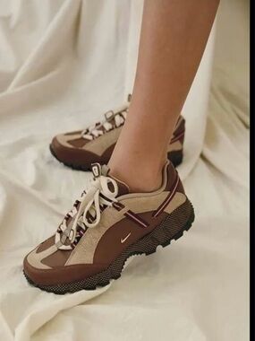 Nike x Jacquemus Humura LX Sneakers Brown